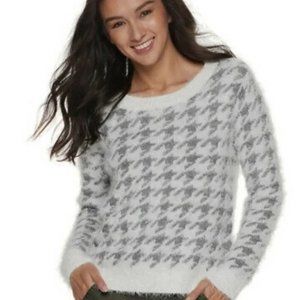 Mudd Scoopneck Eyelash Pullover Houndstooth White & Gray Sweater Sz Juniors Lg